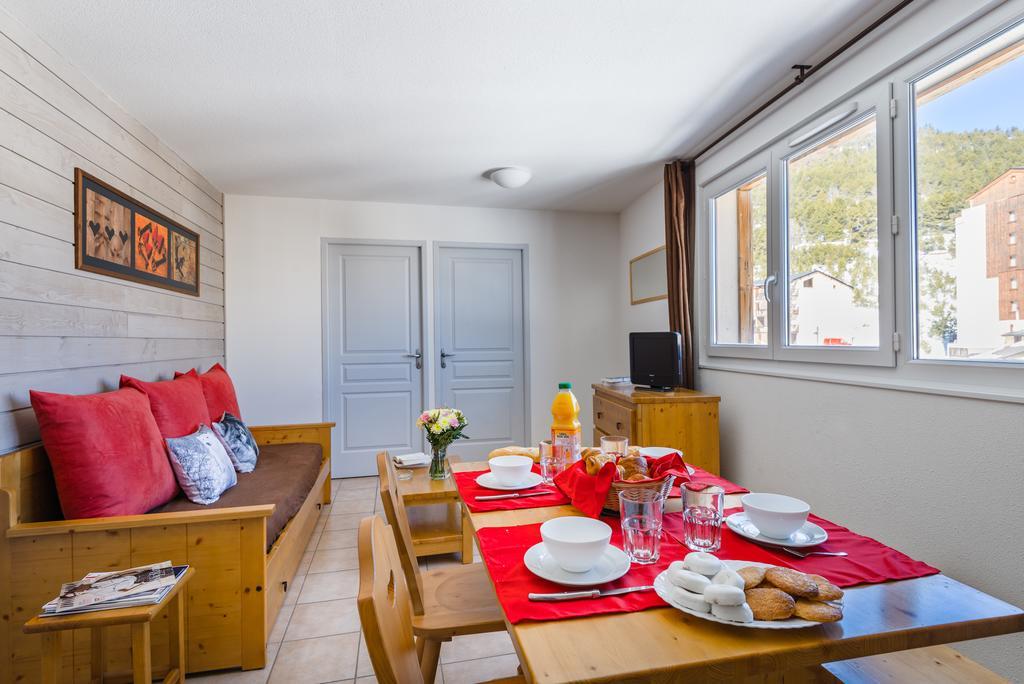 Lagrange Vacances L'Oree Des Cimes Les Angles  Rom bilde