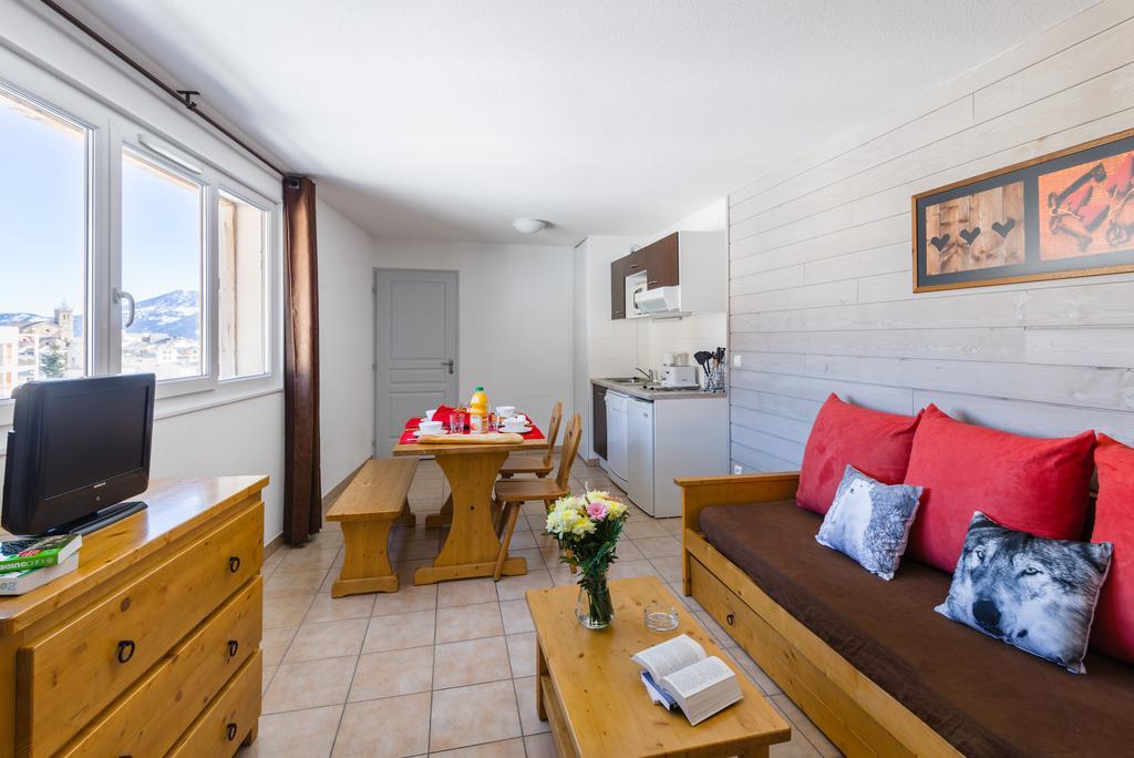 Lagrange Vacances L'Oree Des Cimes Les Angles  Rom bilde